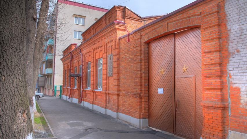 Особняк Маевского, в котором жил И. А. Плиев