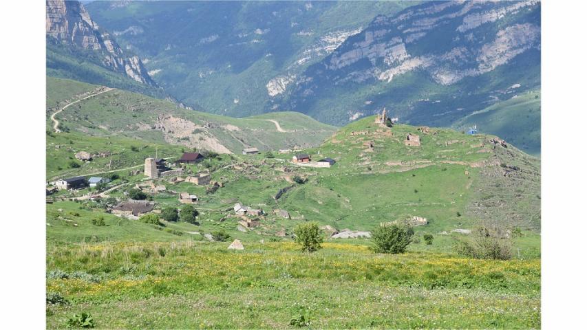 Архитектурный комплекс с. Донифарс