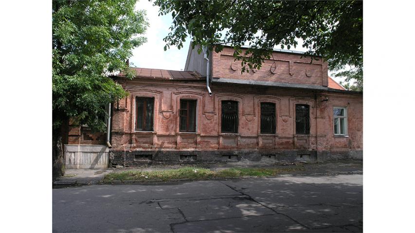 Дом генерал-майора А. В. Коченова, в котором жили поэты К. Л. Хетагуров и А. С. Гулуев