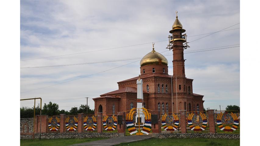Мечеть, с. Эльхотово